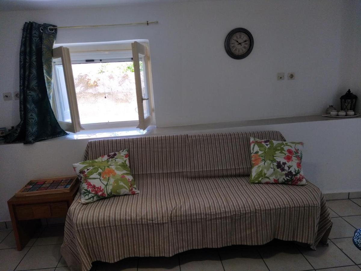 Artemis Ermoupoli Centre Appartement Pour Petit Budget Backpackers Dış mekan fotoğraf